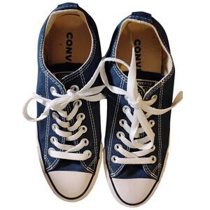 Converse All Star Chuck Taylor Low Top Sneakers Size 7 NWOB